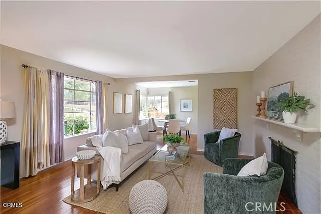 1678 Midwick Dr — Photo 5