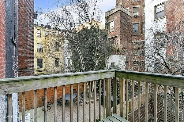 Rented by Corcoran | media 12