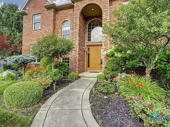 3rd image of 4396 Turtle Creek Dr
