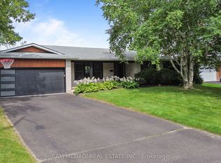 1357 Saginaw Cres, Mississauga, ON L5H1X4