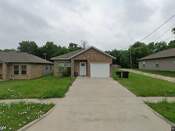 3rd image of 3609 Short St