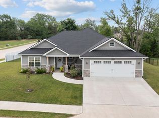 1420 S Berkley Dr, Columbia, MO 65201