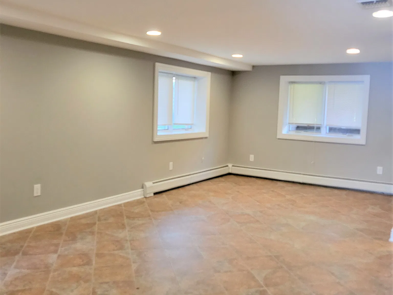 3 bed, 3.5 bath, $5,500 — Photo 3