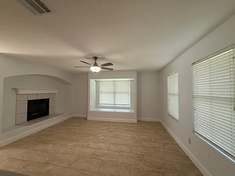 1524 Lorson Loop — Photo 6