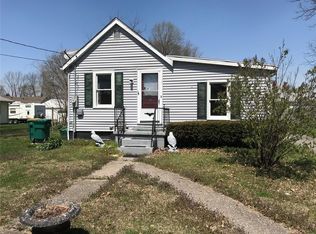 815 W South St, Mascoutah, IL