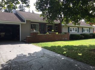 34 Shannon St, Bath, NY 14810