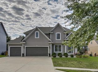 8119 NE 98th Ter, Kansas City, MO 64157