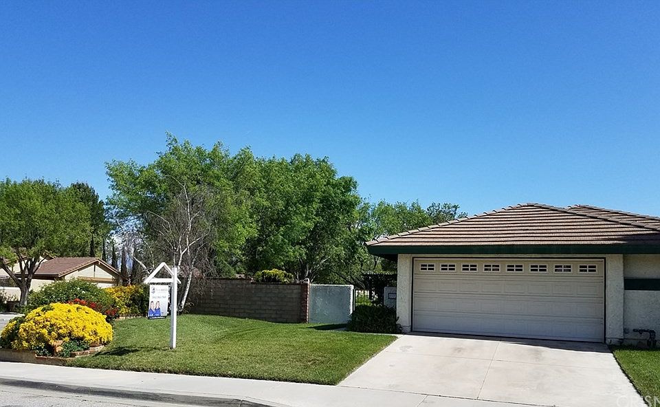 1st image of 23724 Castilla Ct