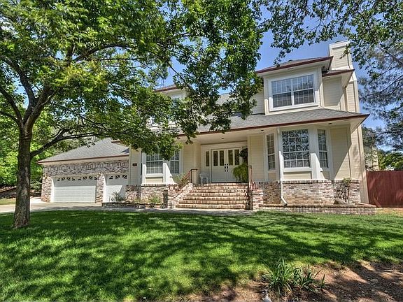 4th image of 1815 Arroyo Dr