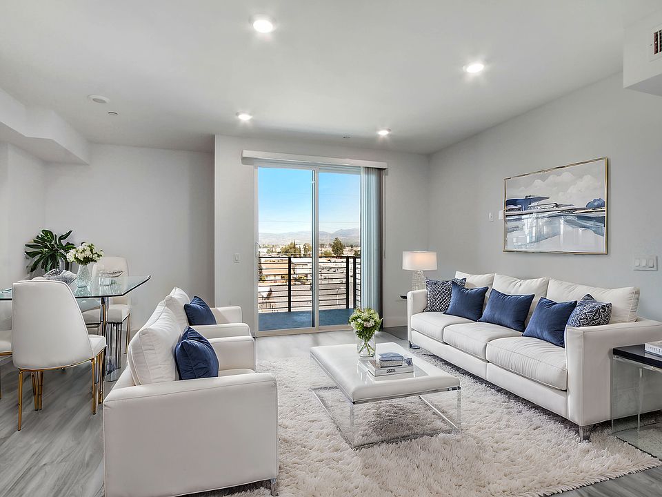 1st image of 11848 Vanowen St #402