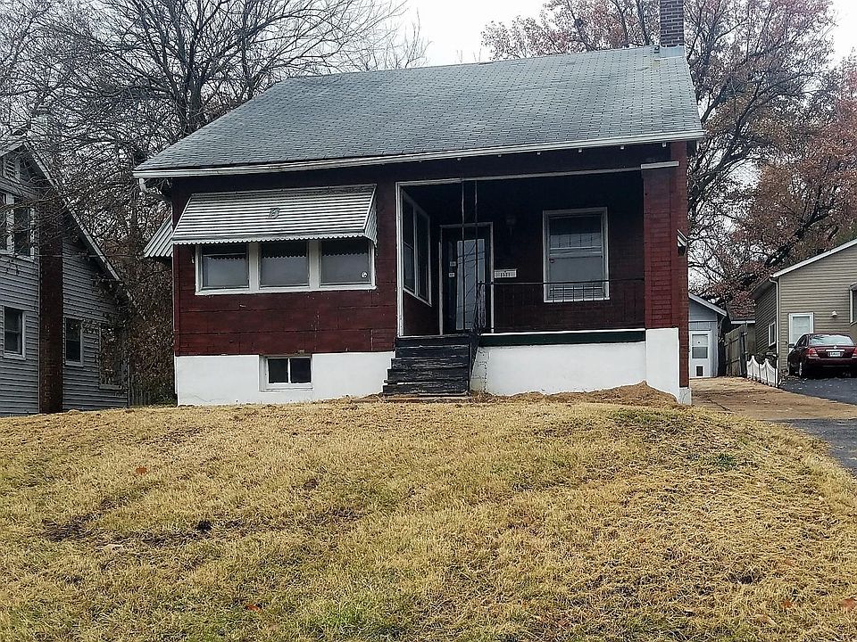 1st image of 8521 Octavia Ave