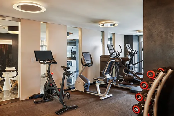 Rented by The Moinian Group | media 30