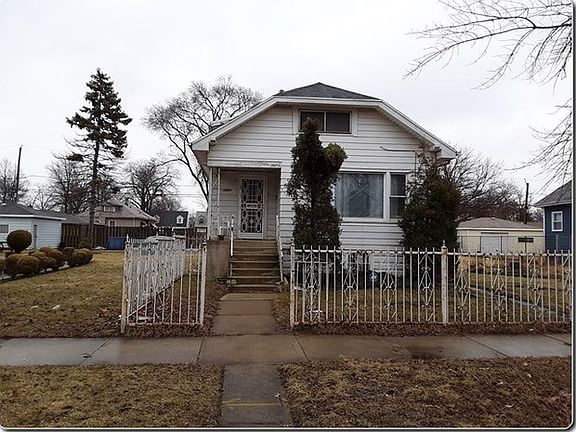 3rd image of 12447 S Stewart Ave