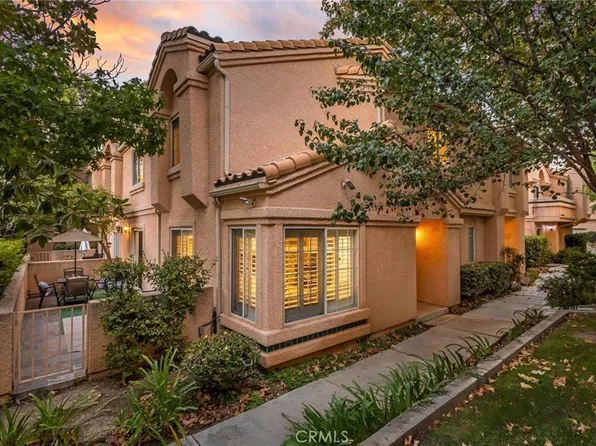 25118 Steinbeck Ave Unit A, Newhall, CA 91381