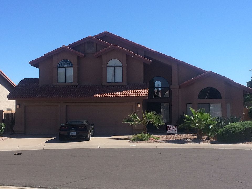 1st image of 3619 E Desert Flower Ln