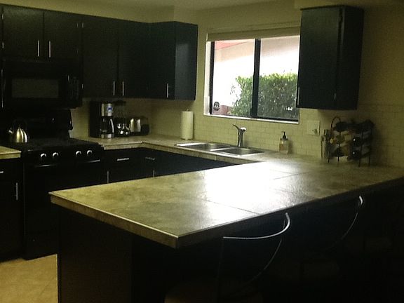 2nd image of 1291 E San Jacinto Way
