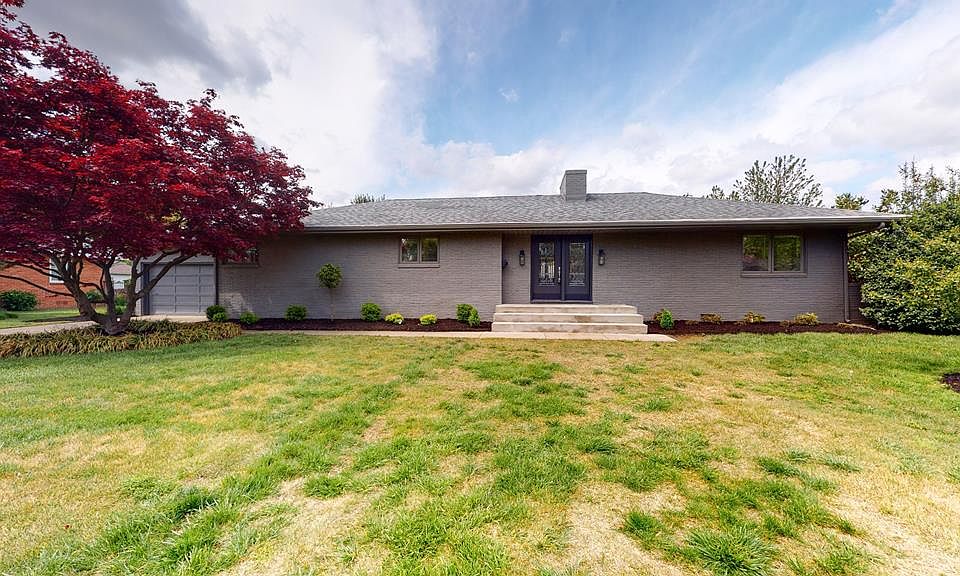 1st image of 2039 Fernwood Dr