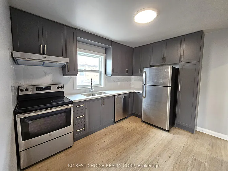 45 Mayall Ave #MAIN — Photo 12
