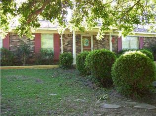 2326 Maple Dr, Mobile, AL 36695