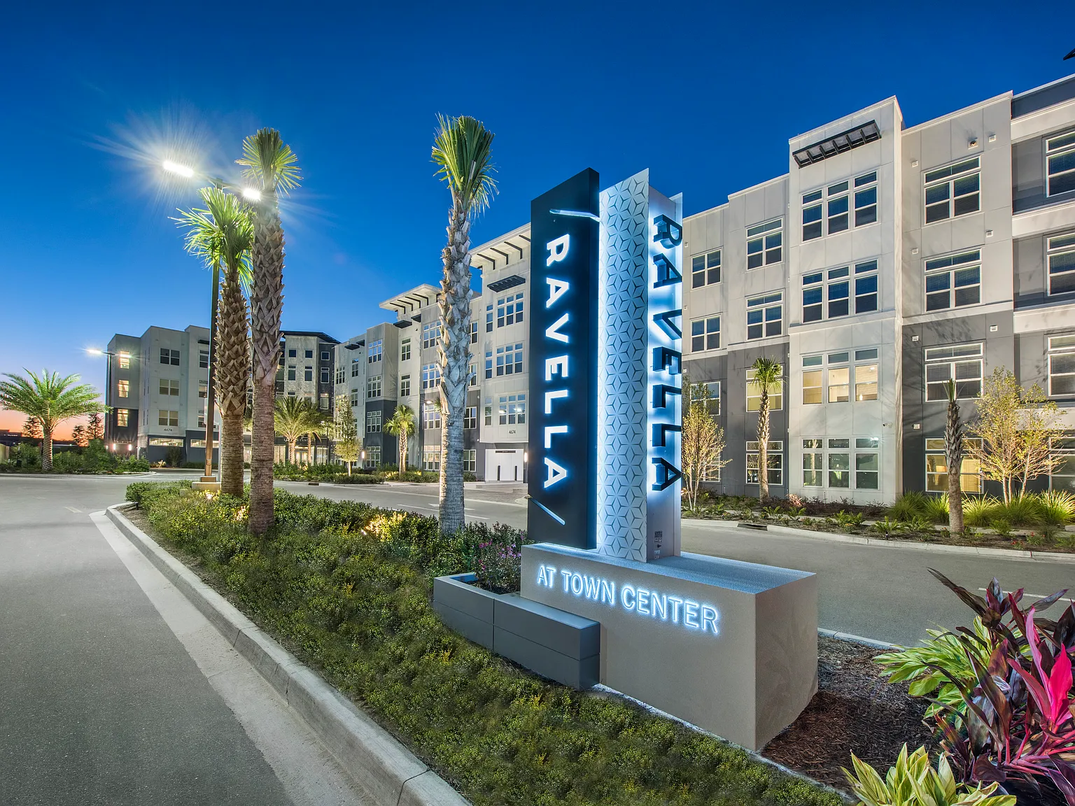 Ravella at Town Center — Photo 1