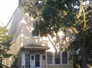 9743 S Avenue M, Chicago, IL 60617