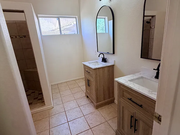 9005 N Lawndale Dr — Photo 31