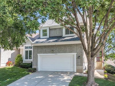 11056 W 98th St, Overland Park, KS, 66214