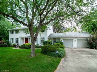 193 Windbrook Ct, Elyria, OH