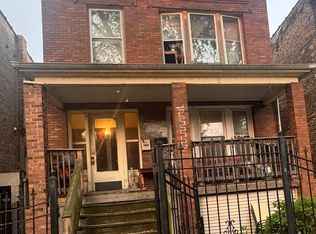 7337 N Honore St, Chicago, IL 60626