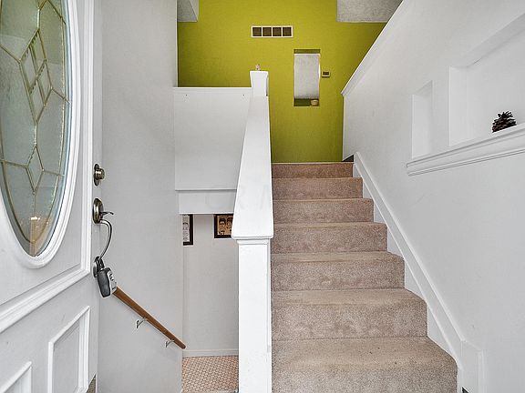 2nd image of 7692 Whitneyway Dr