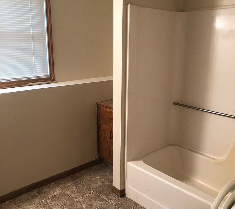 2nd image of 2605 138th Ave NW APT 102