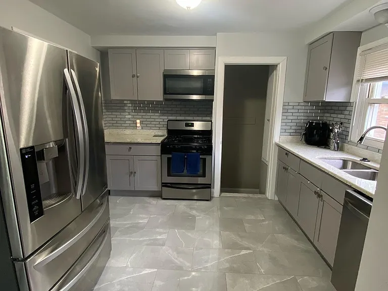 20509 Faust Ave — Photo 6