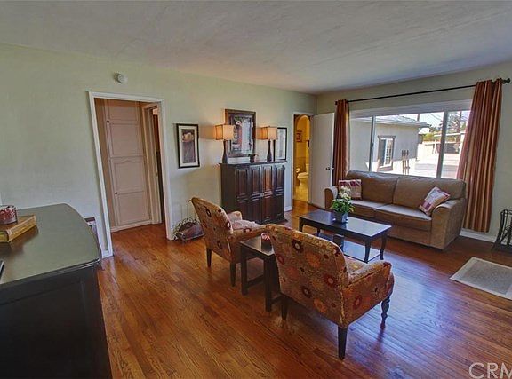 4th image of 6538 Centralia St