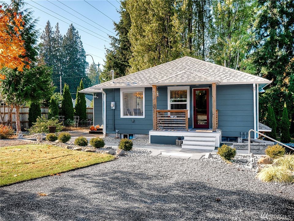 1st image of 2906 18th Ave SE