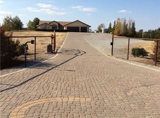 5510 Rancho La Loma Linda Dr, Paso Robles, CA 93446