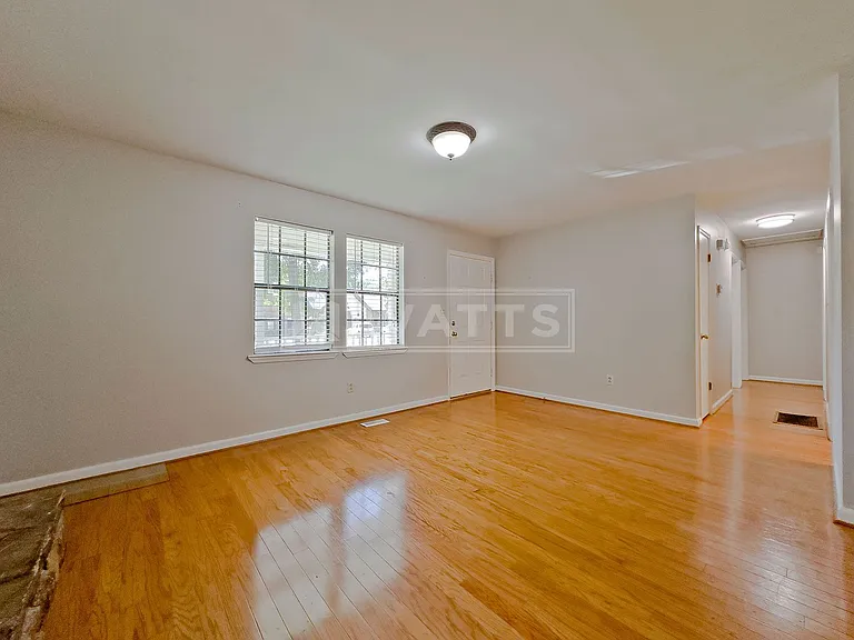 3803 Crosby Dr — Photo 7