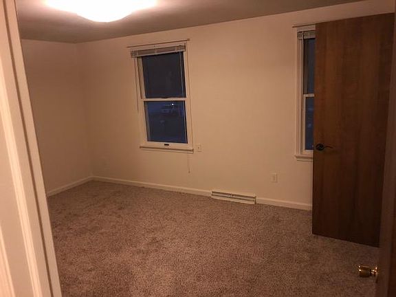 2nd image of 3512 Williamsburg Dr