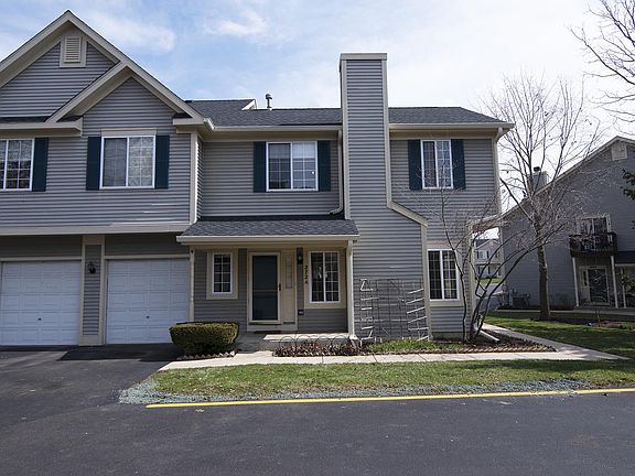 2nd image of 272 Windsor Ct Unit A