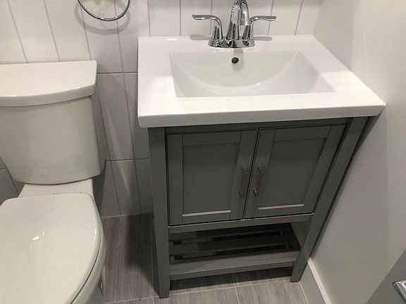 4th image of 837 E 224th St #1