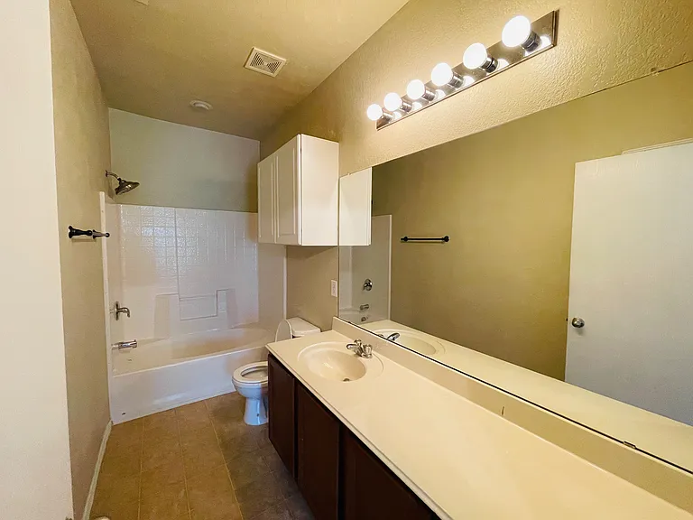 7561 Lazy Spur Blvd — Photo 13