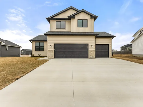 501 N 20th St, Indianola, IA 50125