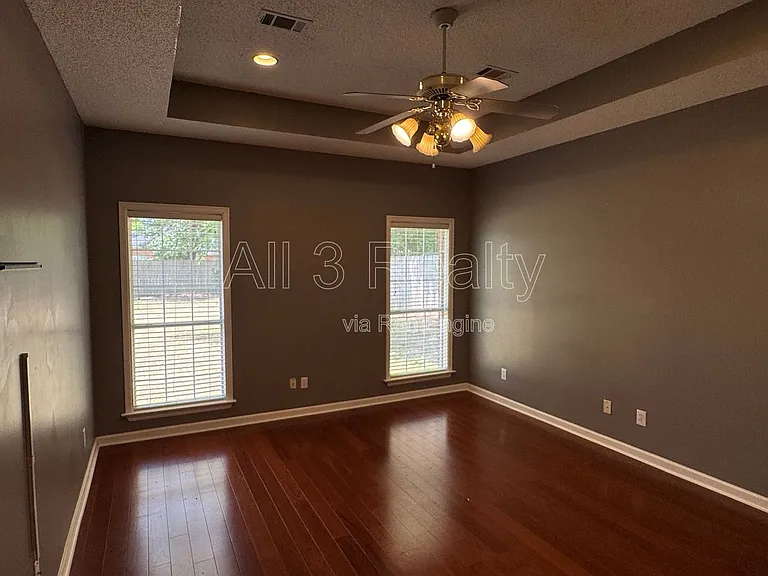 6272 Deerwood Dr — Photo 19