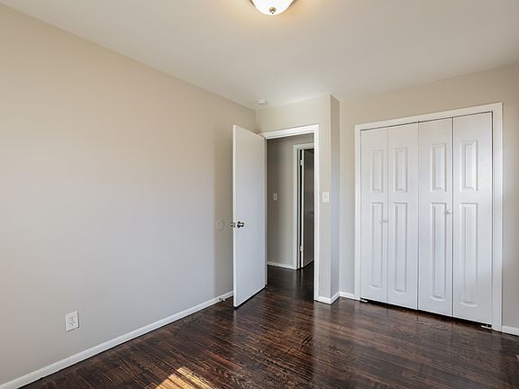 5th image of 8004 E 93rd St