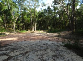 Bay Ave, Defuniak springs, FL 32435