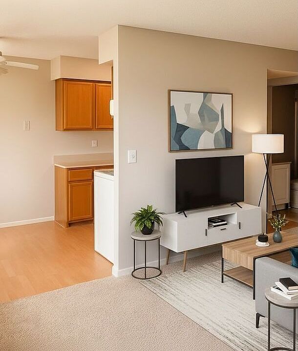 1st image of 2710 Rosalyn Ct APT 204