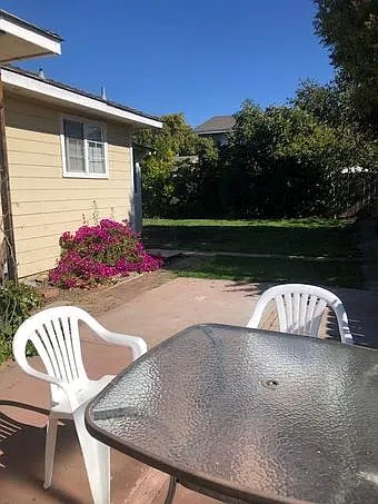 Henderson Ave, Menlo Park — Photo 1