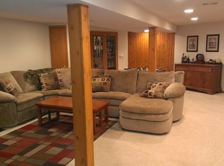 S67W13416 Fennimore Ct, Muskego, WI 53150