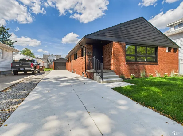 155 Lavender St, Monroe, MI 48162