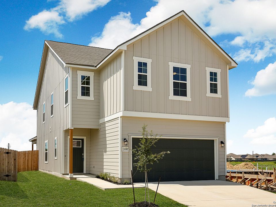 1st image of 764 Langston Ln