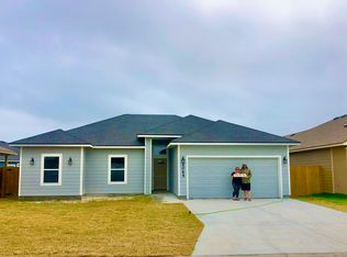 2065 Windward Way, Aransas Pass, TX 78336